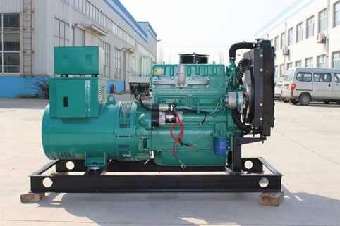 铁东小型柴油发电机